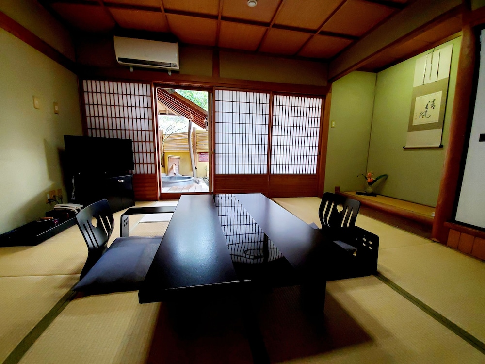 湯布院 山灯館 大分