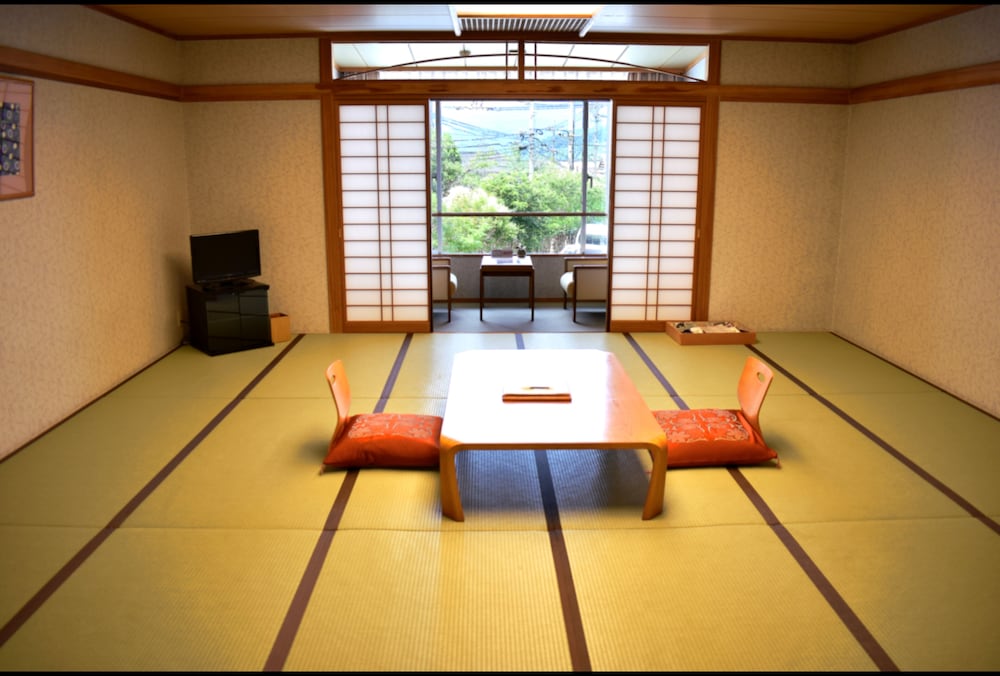 由布院 ことぶき 花の庄 大分