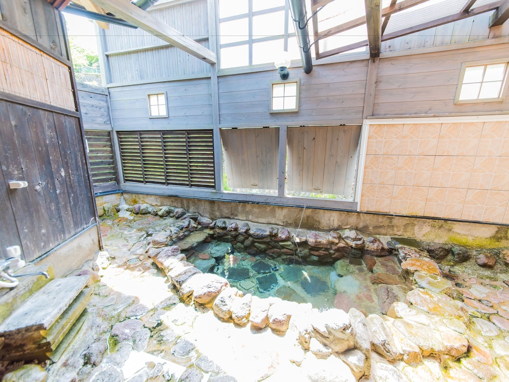 清流とほたるの宿 高尾荘 大分