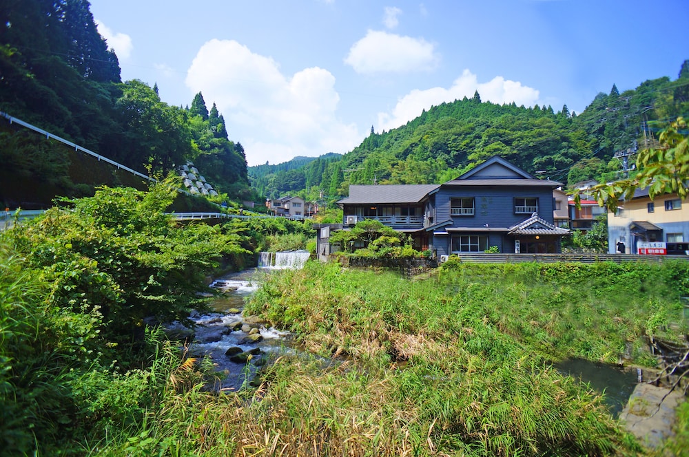 清流とほたるの宿 高尾荘 大分