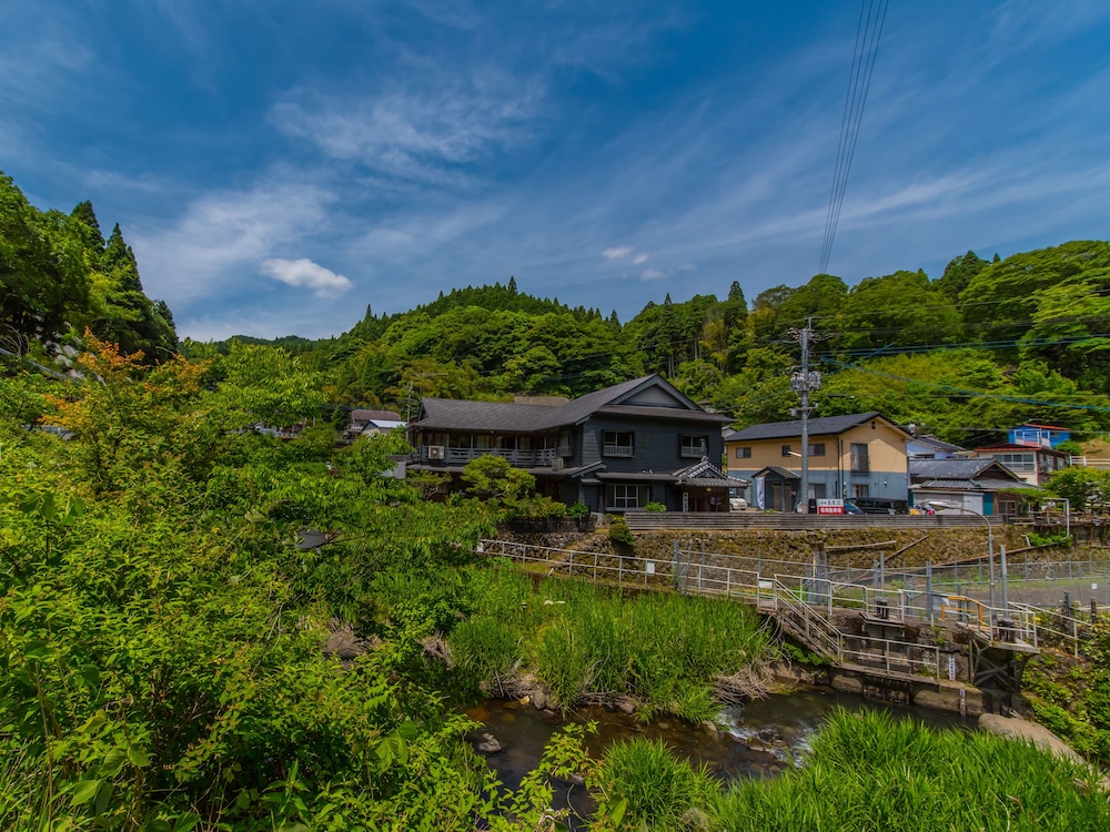 清流とほたるの宿 高尾荘 大分