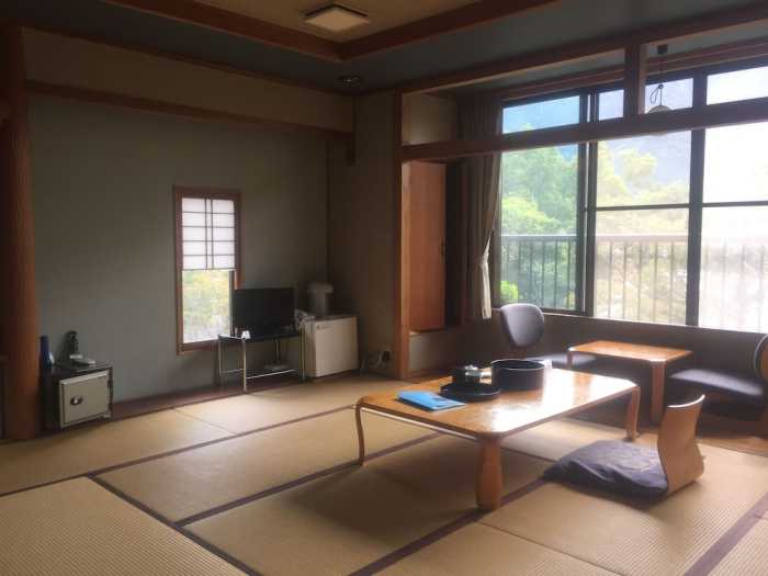 榎屋旅館 大分
