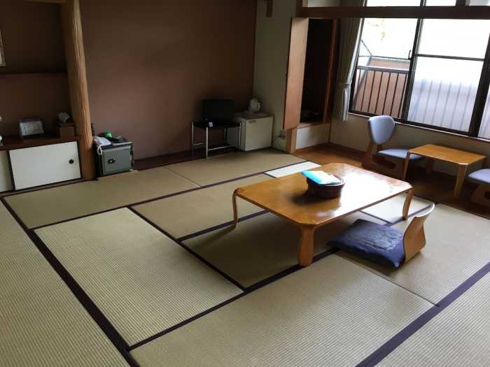 榎屋旅館 大分