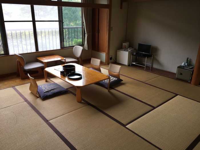 榎屋旅館 大分