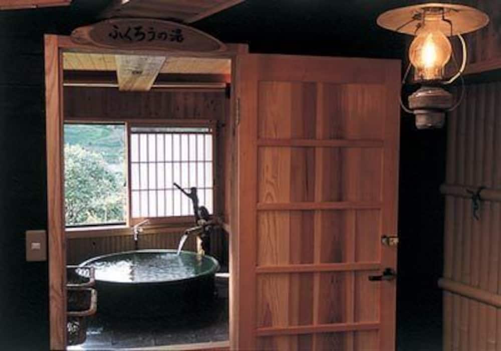 YAMASHIROYA 大分