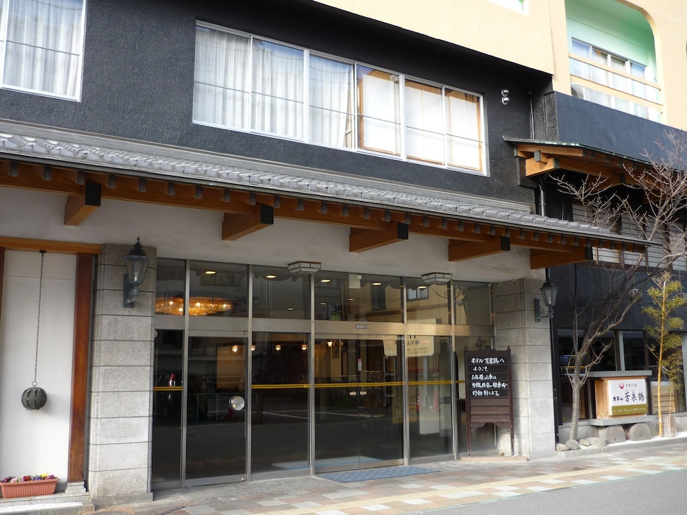 ホテル芳泉鶴 大分