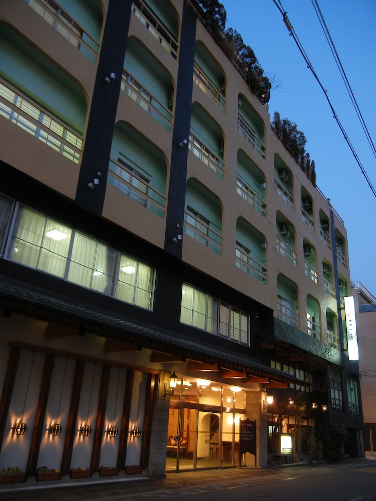 ホテル芳泉鶴 大分