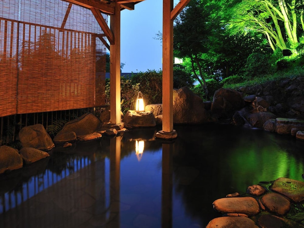 美湯の宿 両築別邸 大分