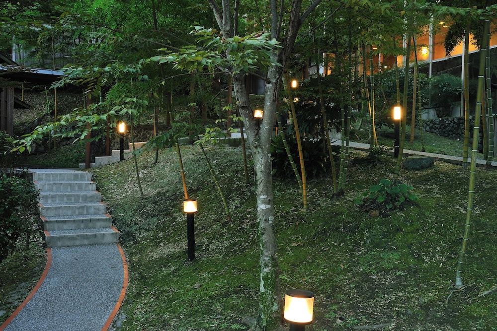 美湯の宿 両築別邸 大分