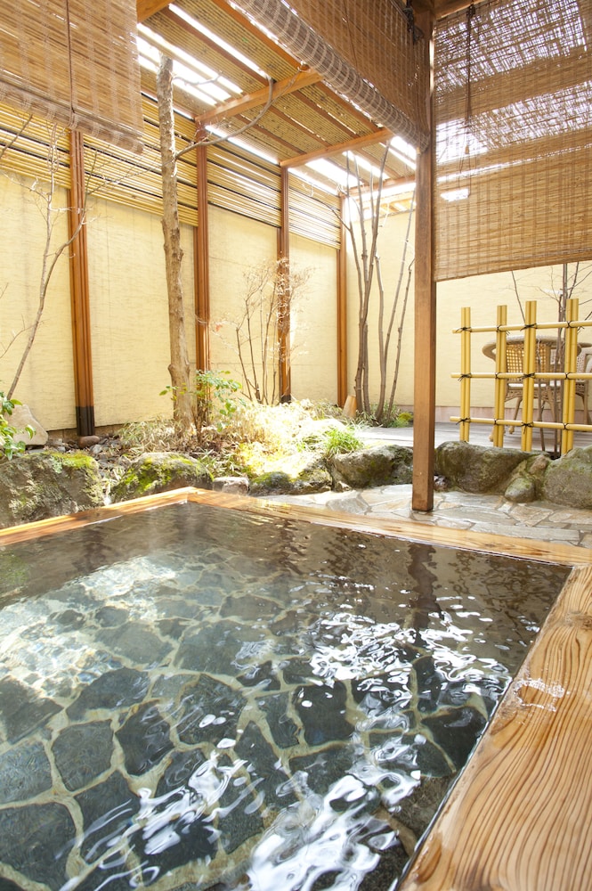 由布院 寛ぎの宿 なな川 大分