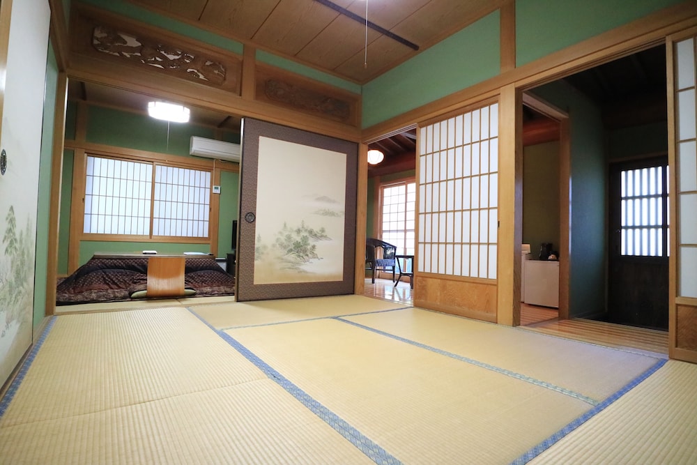 旅荘 牧場の家 大分