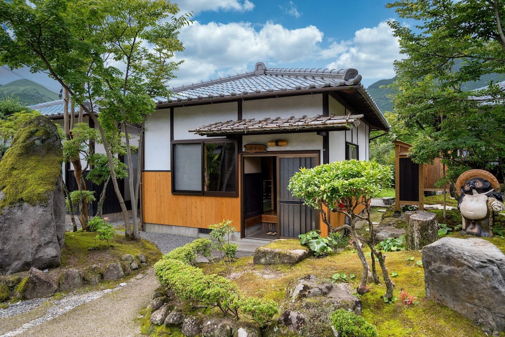 旅荘 牧場の家 大分