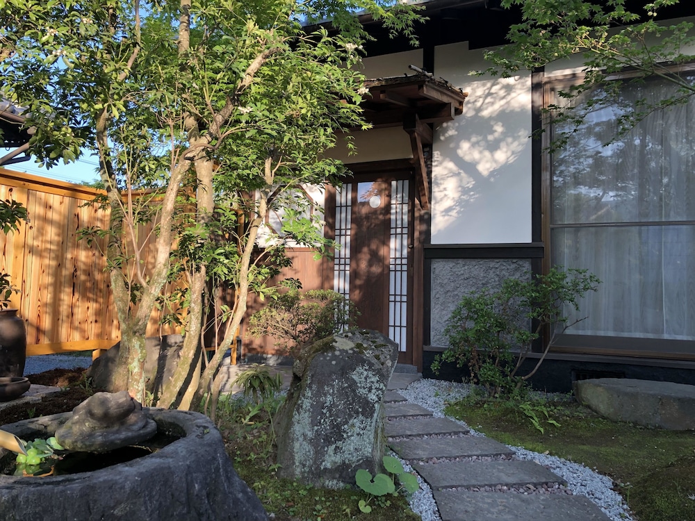 旅荘 牧場の家 大分