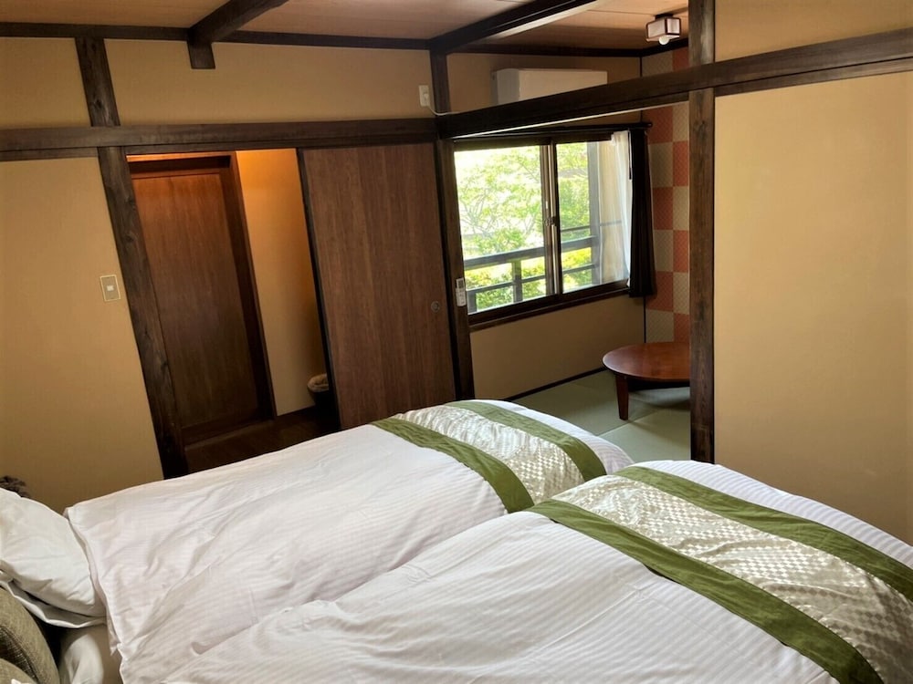 山荘田名加 大分