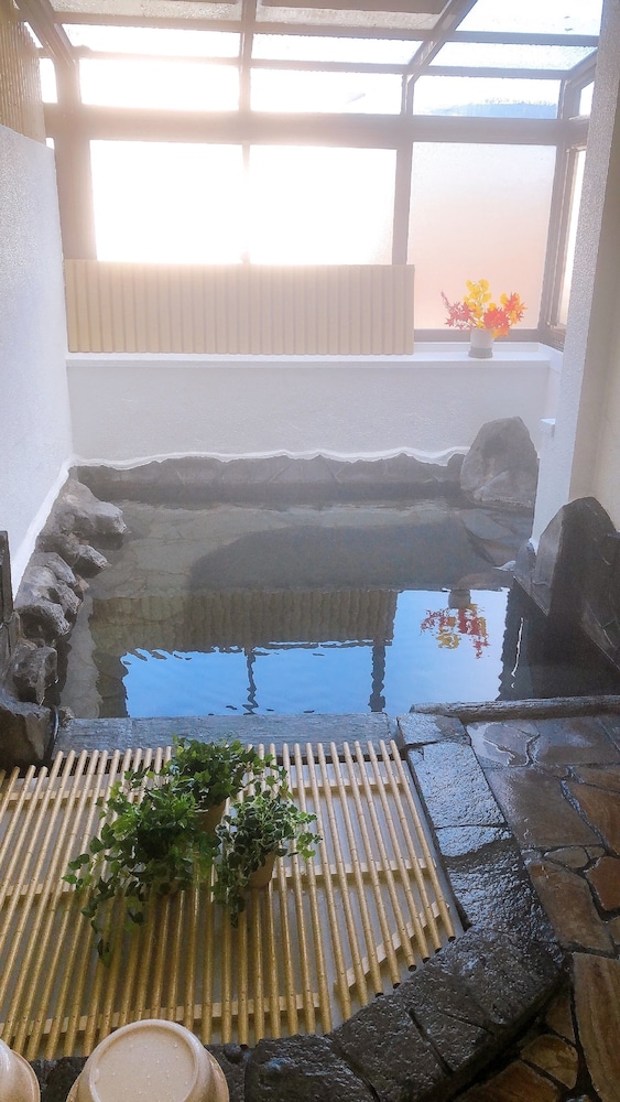 山荘田名加 大分