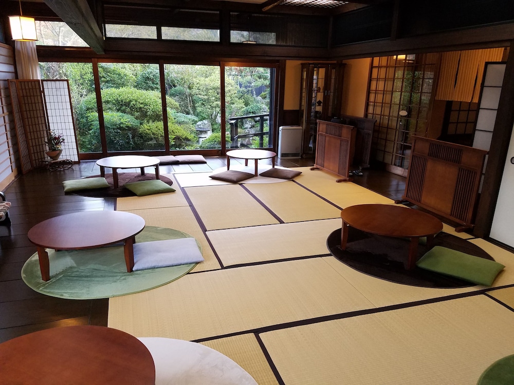 山荘田名加 大分