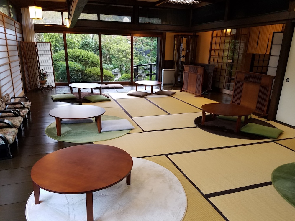 山荘田名加 大分