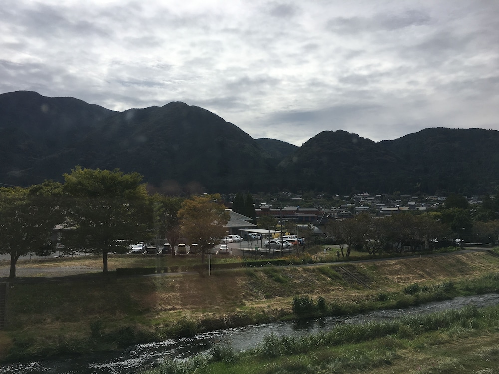 旅館 百合 大分