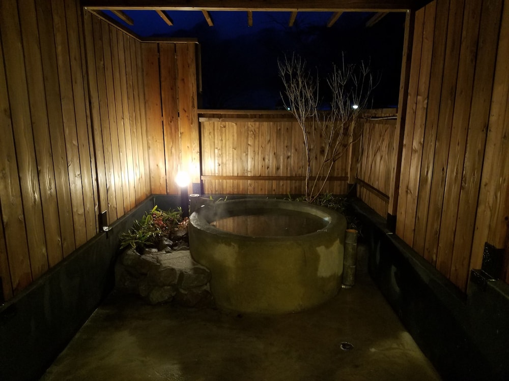 旅館 百合 大分