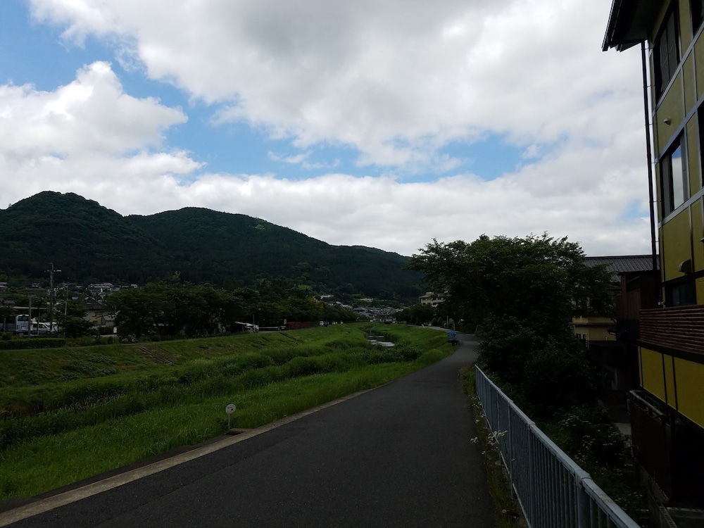 旅館 百合 大分