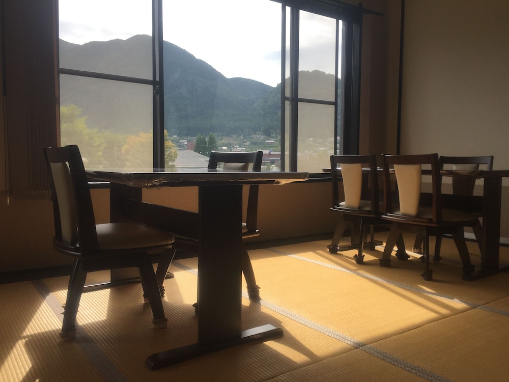 旅館 百合 大分
