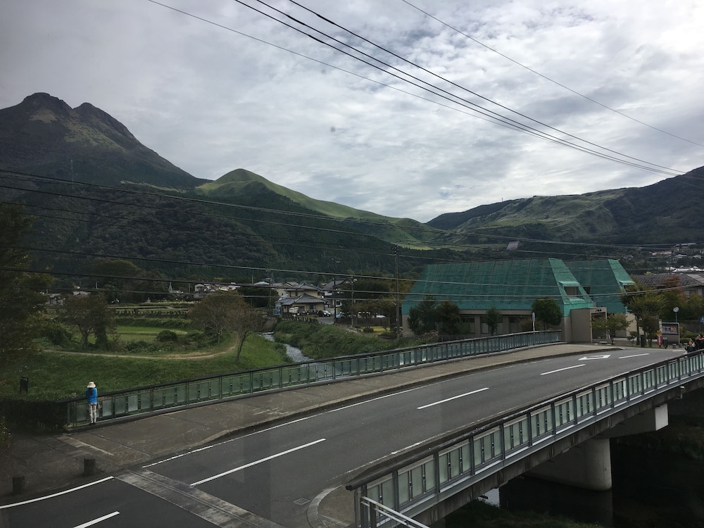 旅館 百合 大分