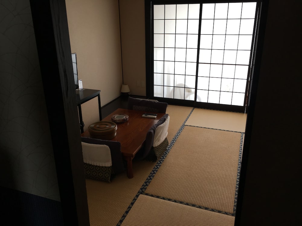 旅館 百合 大分