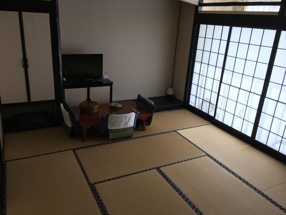 旅館 百合 大分