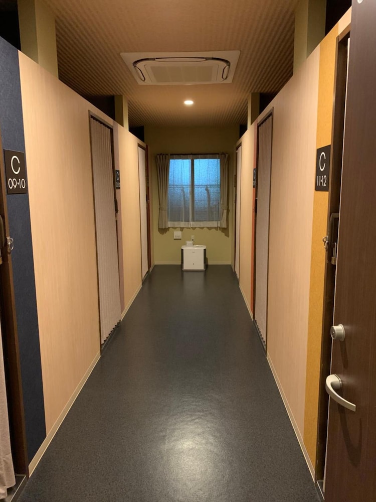 ゲストハウス路地裏 大分