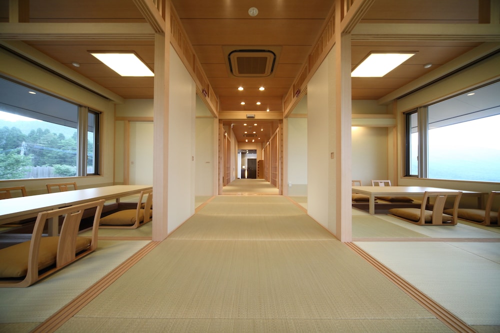 朝霧のみえる宿 ゆふいん花由 大分