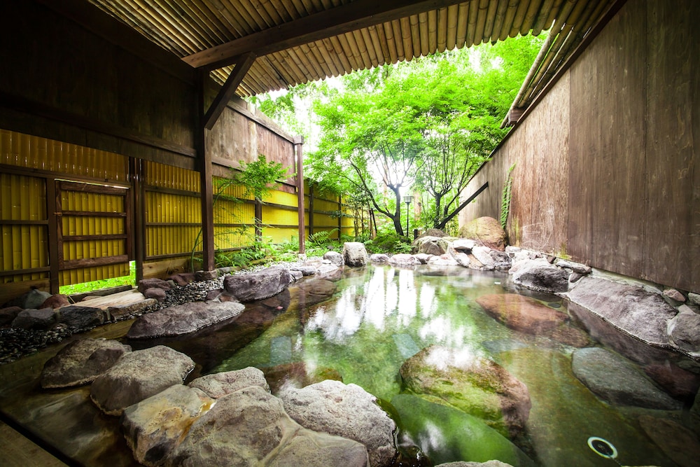 湯布院温泉 ひすいの宿 黎明 大分