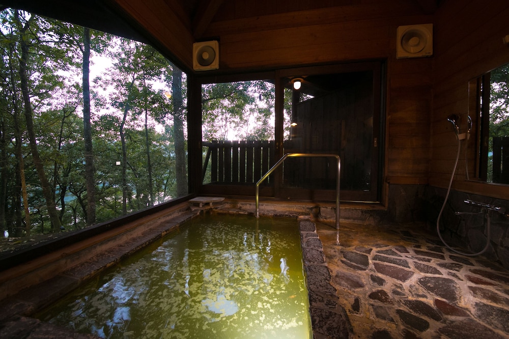 宿房 翡翠之庄 - THE KINGFISHER RESORT - 大分