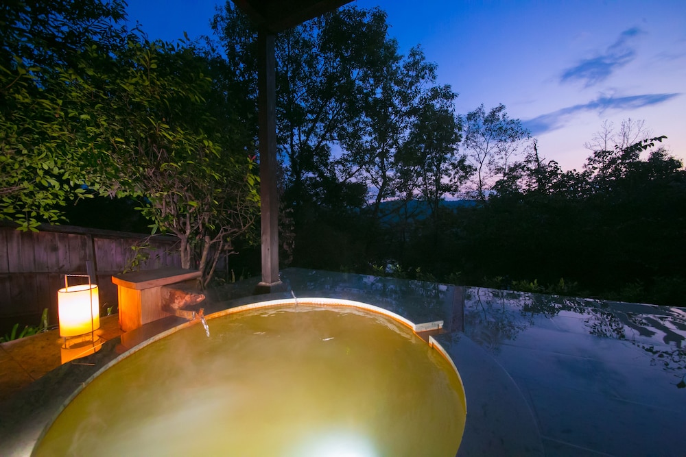 宿房 翡翠之庄 - THE KINGFISHER RESORT - 大分
