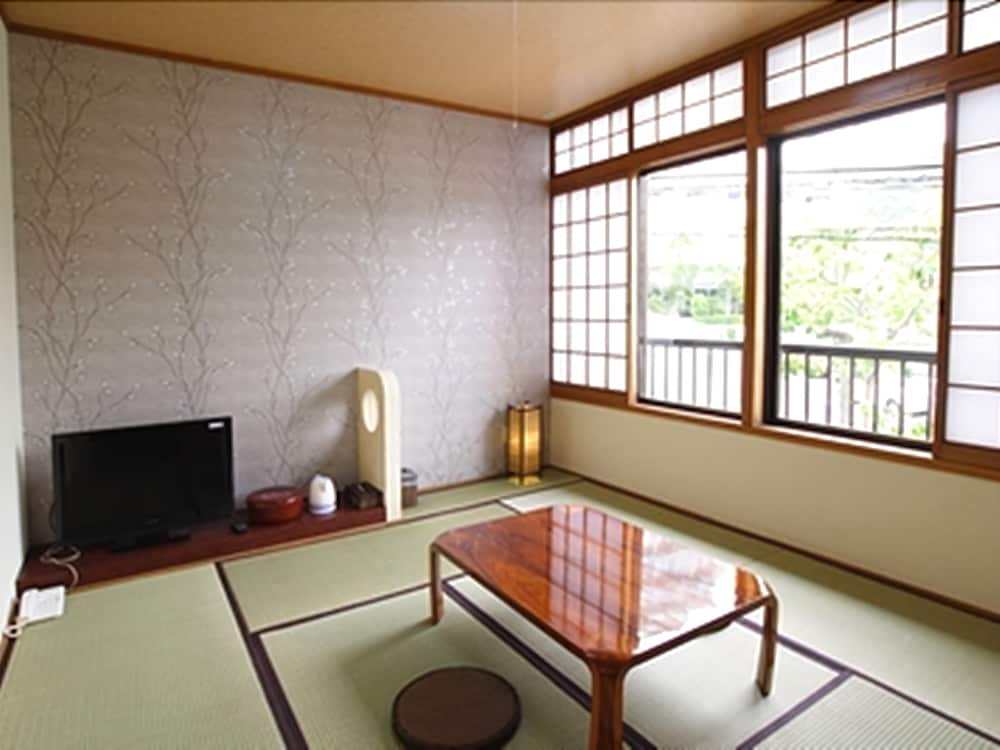 BEPPU HANAMIZUKI 大分