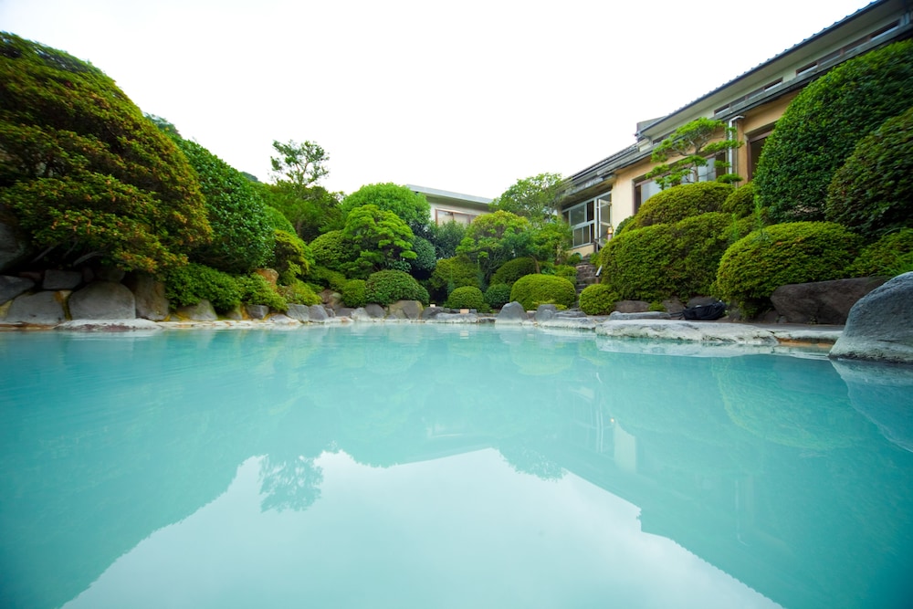 岡本屋旅館 大分