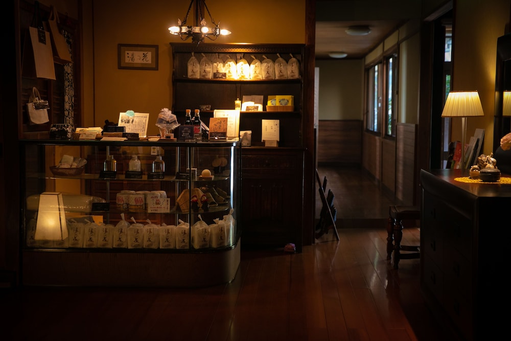 岡本屋旅館 大分