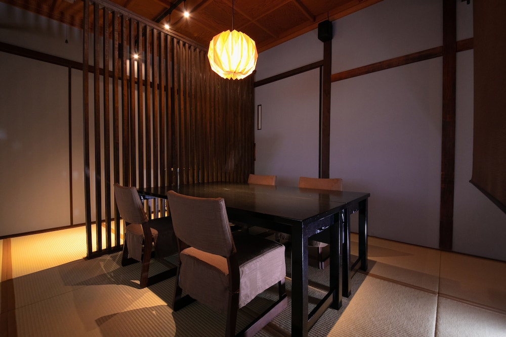 岡本屋旅館 大分
