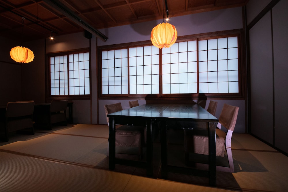岡本屋旅館 大分