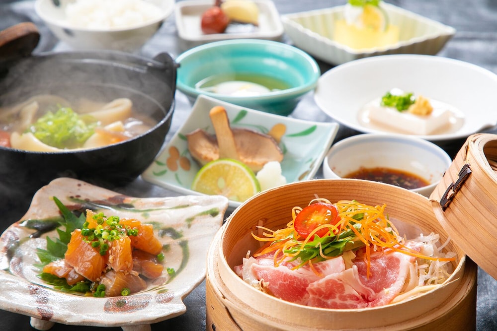 岡本屋旅館 大分