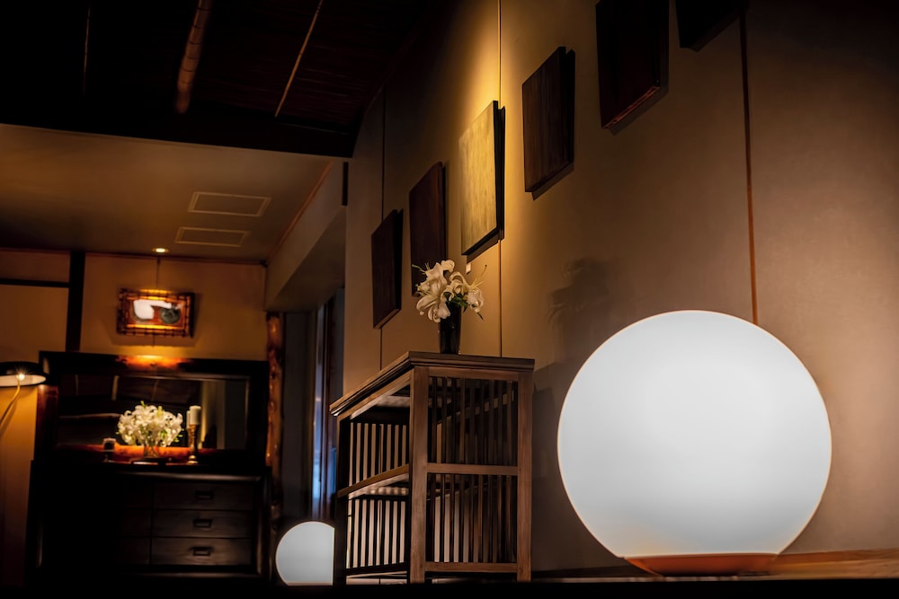 岡本屋旅館 大分