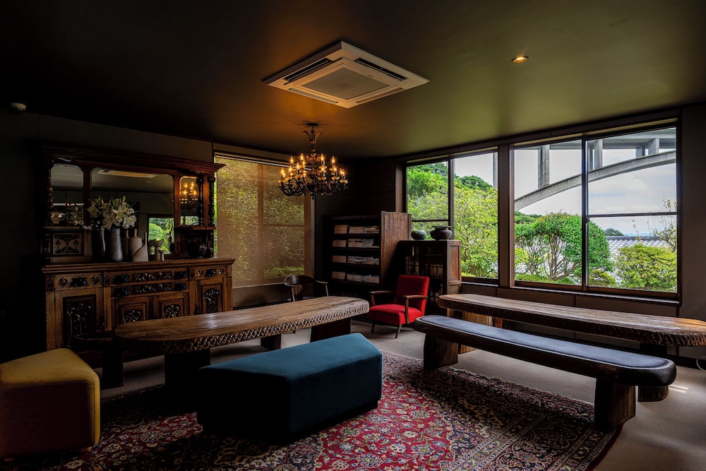 岡本屋旅館 大分