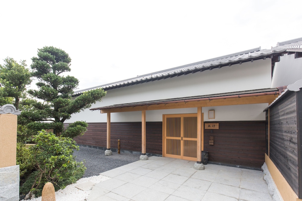 山荘 神和苑 大分
