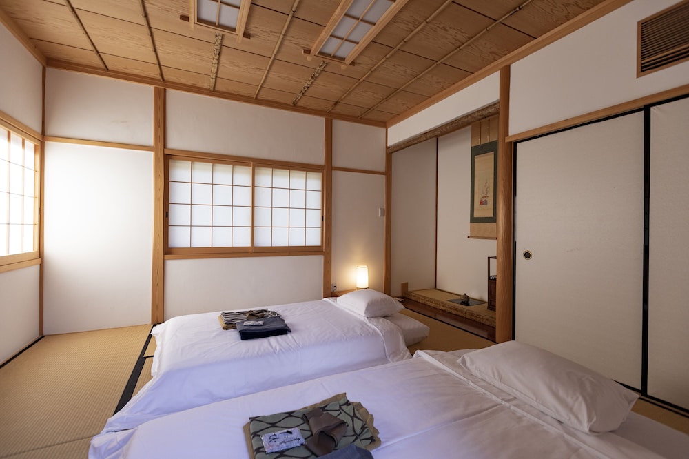 山荘 神和苑 大分