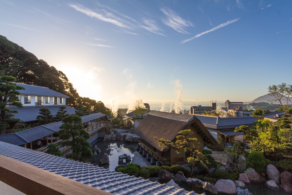 山荘 神和苑 大分