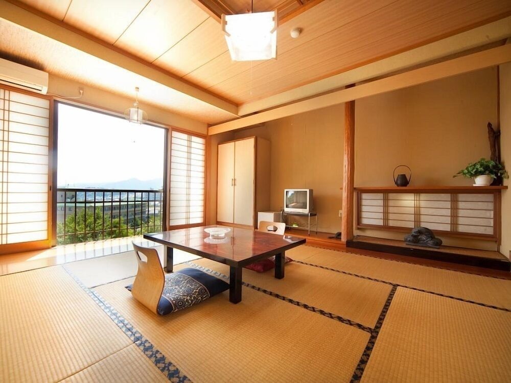 別府旅館　湯元美吉 大分