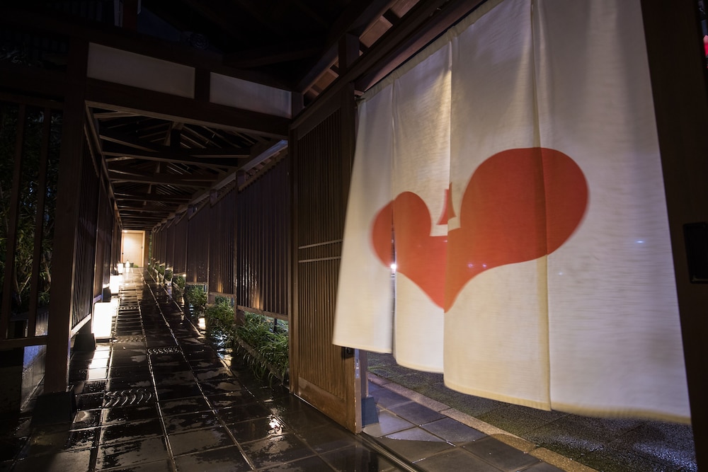 別府温泉 竹と椿のお宿 花べっぷ 大分