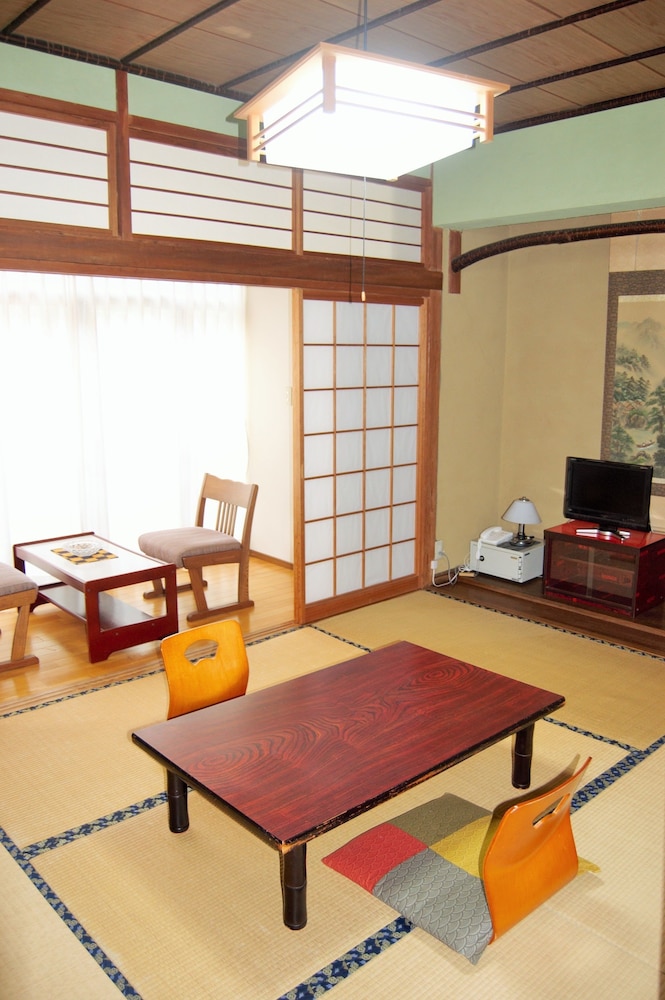 旅館 つるや隠宅 大分