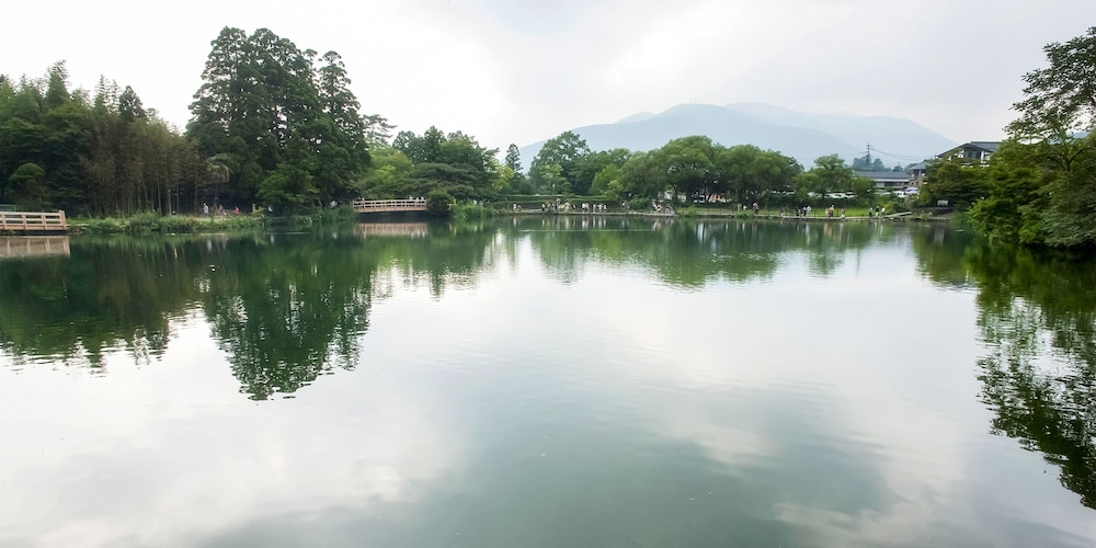 ペンション 金鱗湖 豊の国 大分