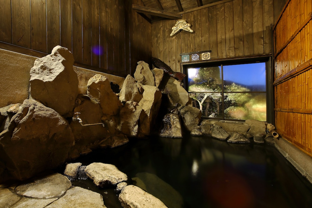 和モダンな温泉旅館 湯布院らんぷの宿 大分