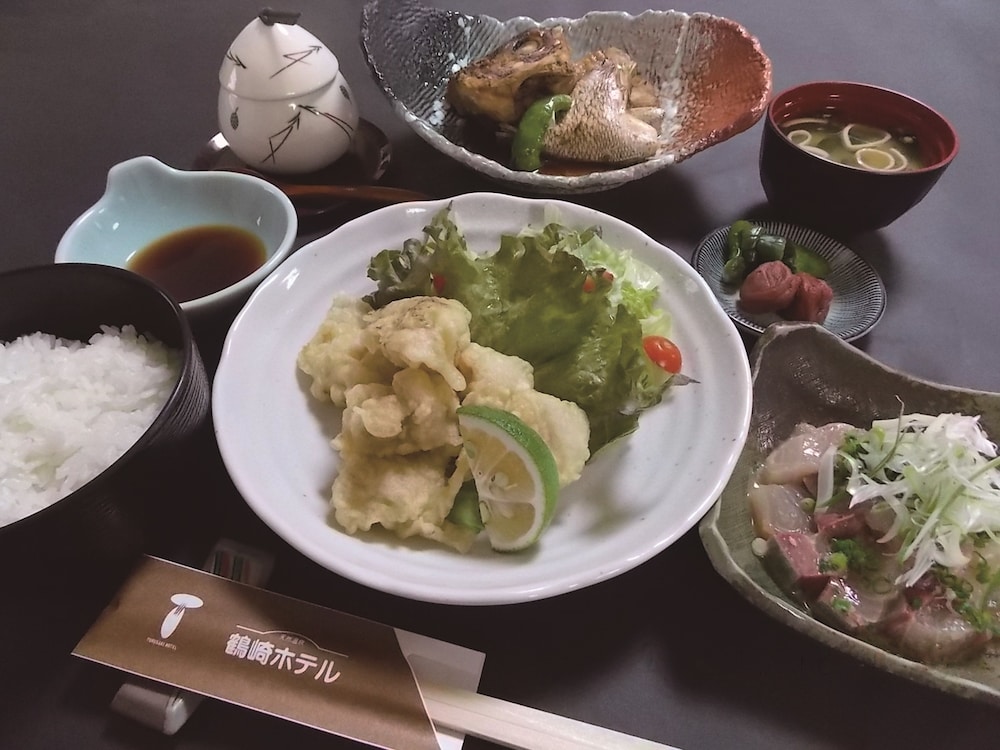 鶴崎 ホテル 大分